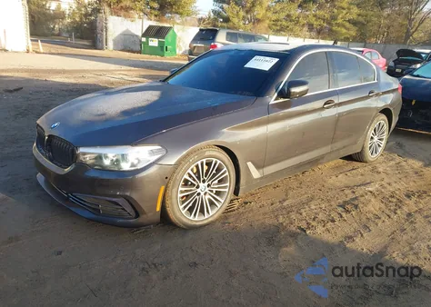 2019 BMW 540I xDrive z USA, uszkodzony, nr VIN WBAJE7C52KWD55239